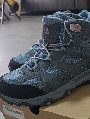 Merrell Moab 3 Kids' Gray and Light Blue Hiking Boots NWT, Size 7